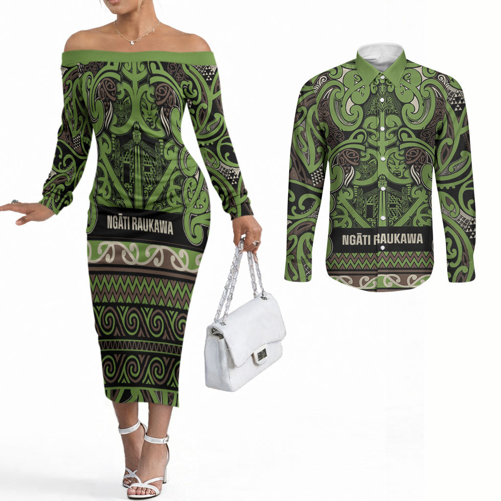 Aotearoa Iwi Ngati Raukawa Couples Matching Off The Shoulder Long Sleeve Dress and Long Sleeve Button Shirt Maori Wharenui House Tribal Pattern