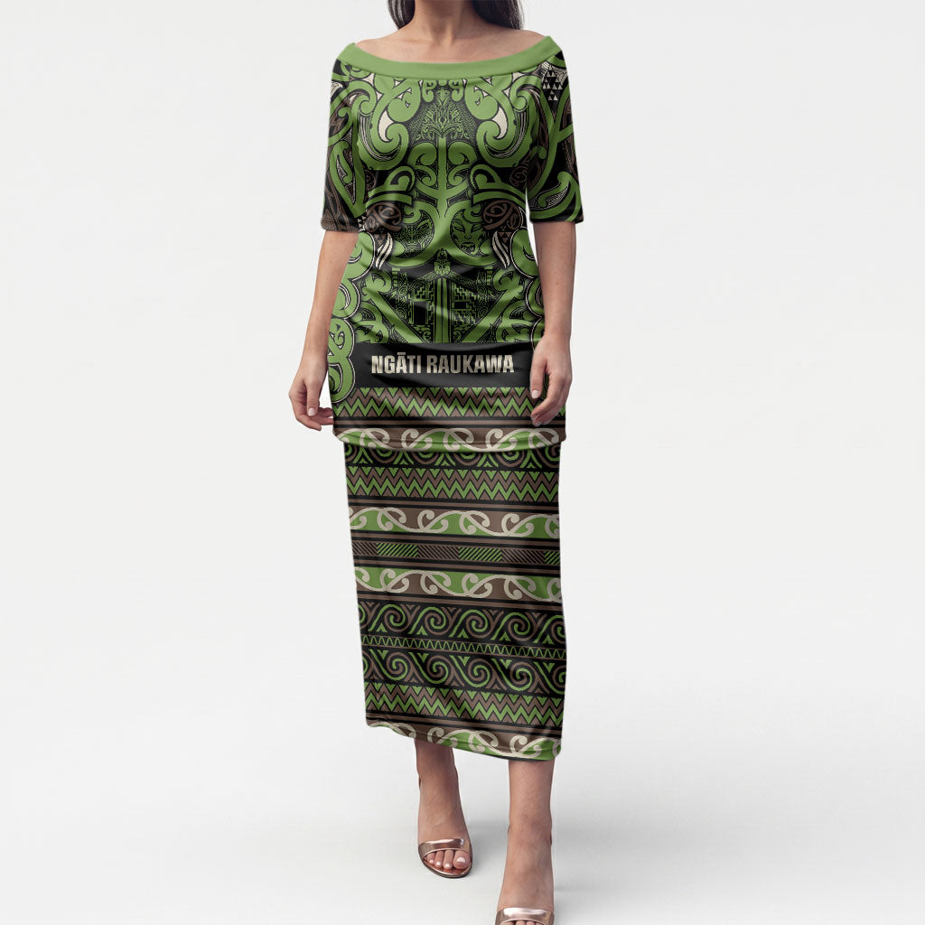 Aotearoa Iwi Ngati Raukawa Puletasi Maori Wharenui House Tribal Pattern