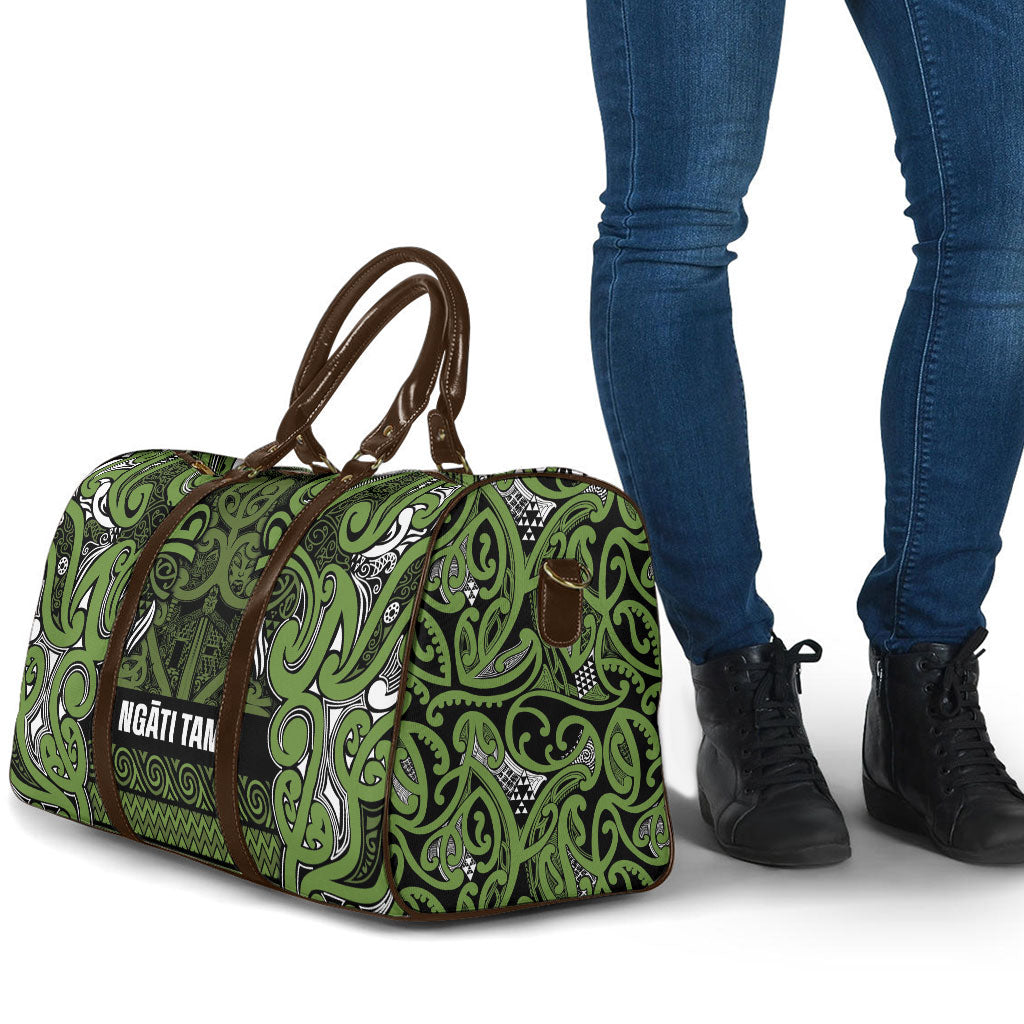 Aotearoa Iwi Ngāti Tama ki Taranaki Trust Travel Bag Maori Wharenui House Tribal Pattern