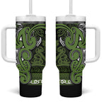 Aotearoa Iwi Ngāti Tama ki Taranaki Trust Tumbler With Handle Maori Wharenui House Tribal Pattern