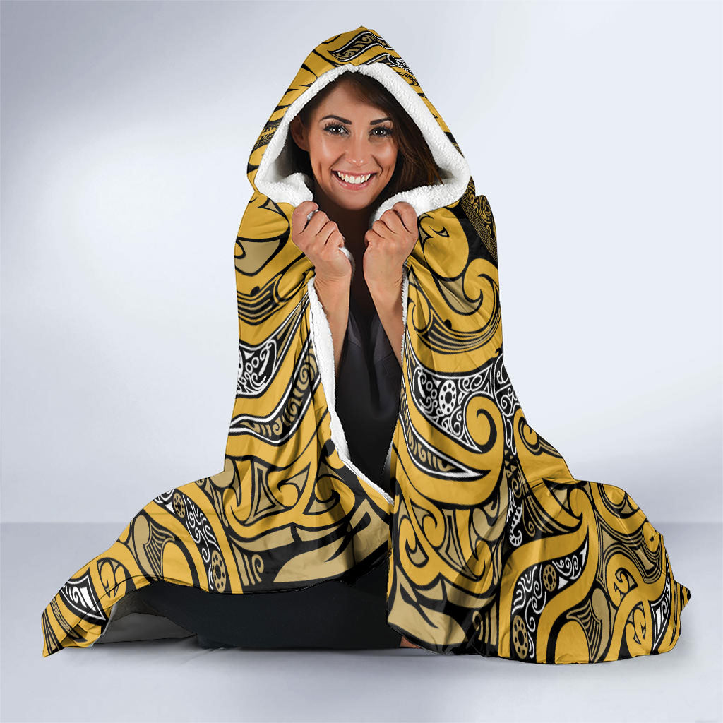 Aotearoa Iwi Ngāti Tama ki Te Waipounamu Trust Hooded Blanket Maori Wharenui House Tribal Pattern