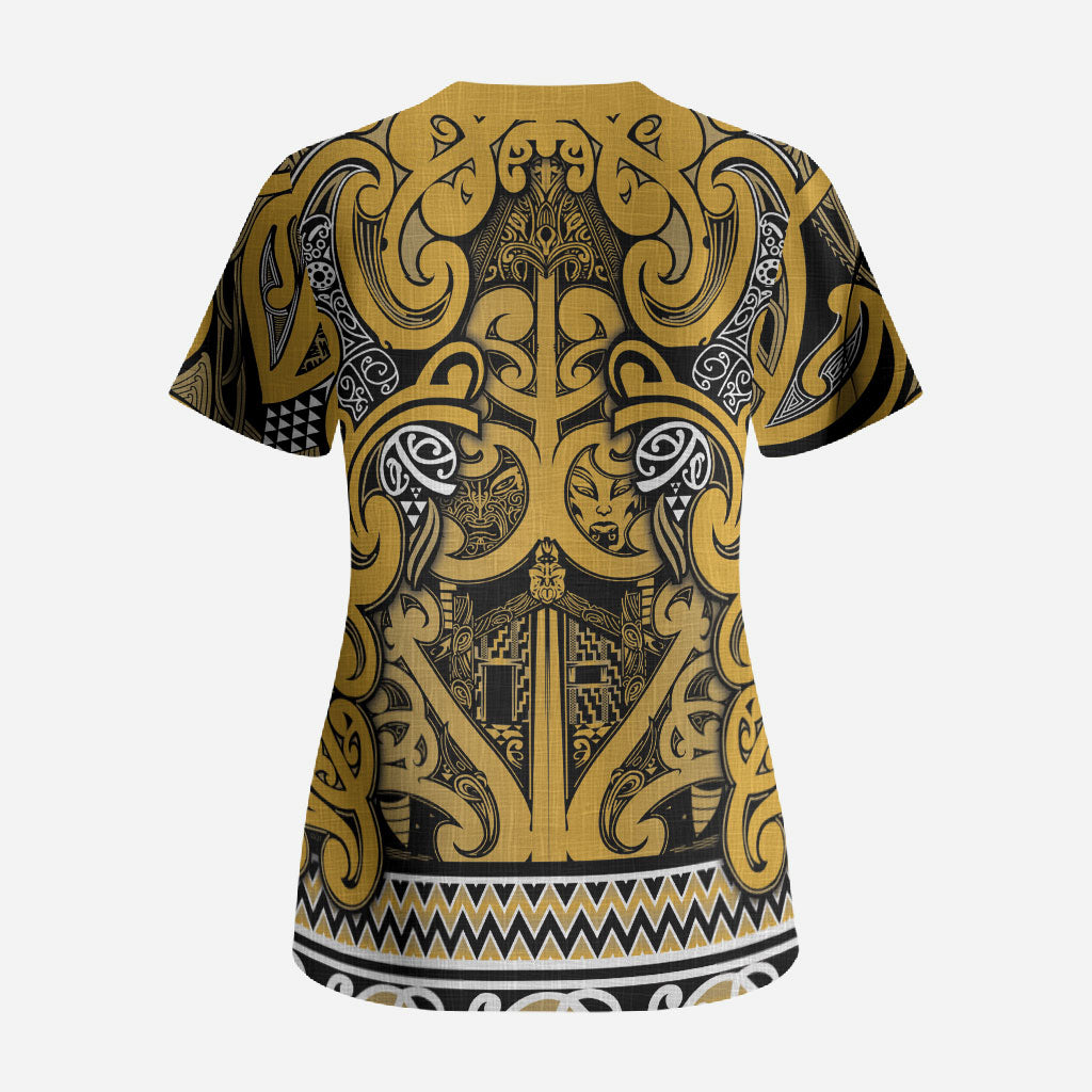 Aotearoa Iwi Ngāti Tama ki Te Waipounamu Trust Scrub Top Maori Wharenui House Tribal Pattern
