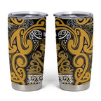 Aotearoa Iwi Ngāti Tama ki Te Waipounamu Trust Tumbler Cup Maori Wharenui House Tribal Pattern