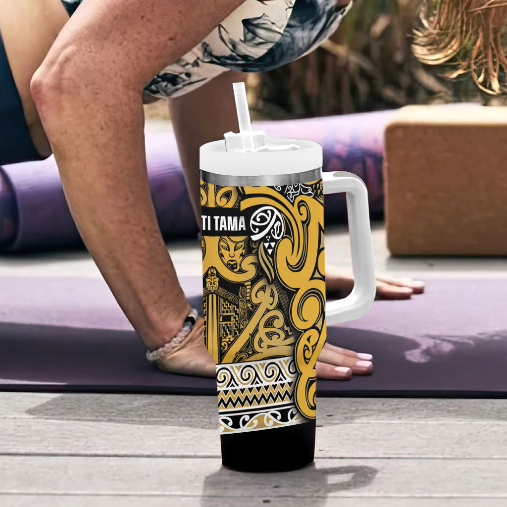 Aotearoa Iwi Ngāti Tama ki Te Waipounamu Trust Tumbler With Handle Maori Wharenui House Tribal Pattern