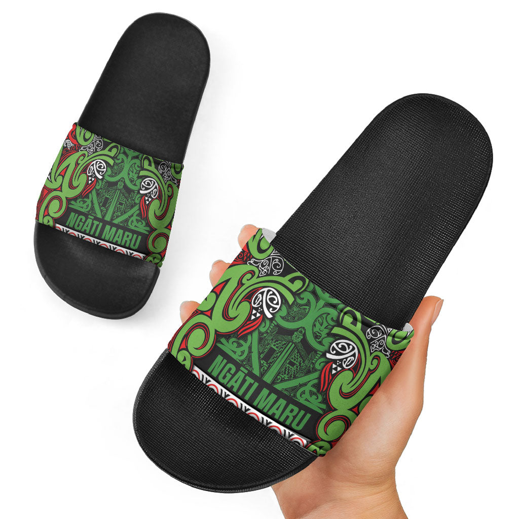 Aotearoa Iwi Ngati Maru Hauraki Slide Sandals Maori Wharenui House Tribal Pattern