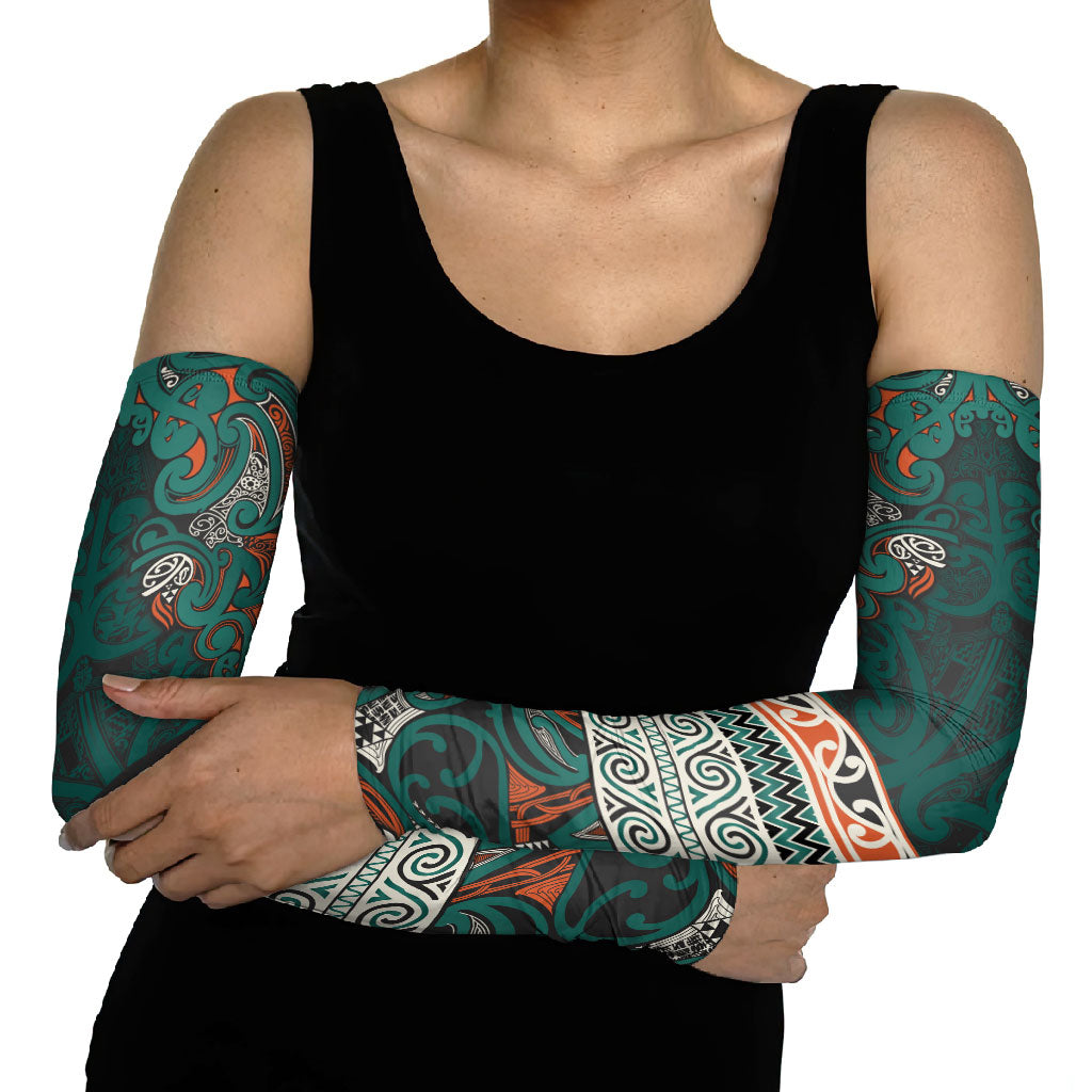 Aotearoa Iwi Ngāti Maru Taranaki Arm Sleeves Maori Wharenui House Tribal Pattern