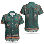 Aotearoa Iwi Ngāti Maru Taranaki Couples Matching Off Shoulder Maxi Dress and Hawaiian Shirt Maori Wharenui House Tribal Pattern