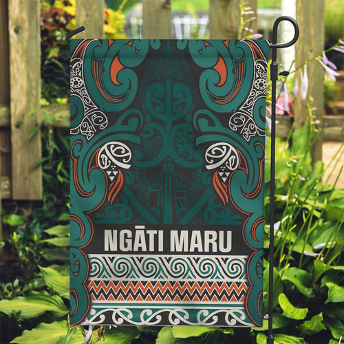 Aotearoa Iwi Ngāti Maru Taranaki Garden Flag Maori Wharenui House Tribal Pattern