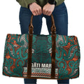 Aotearoa Iwi Ngāti Maru Taranaki Travel Bag Maori Wharenui House Tribal Pattern