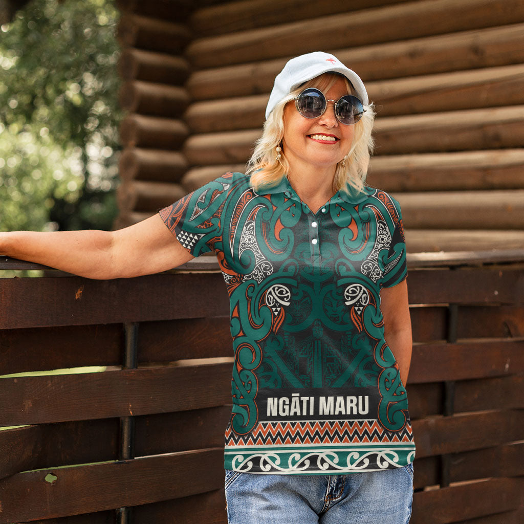 Aotearoa Iwi Ngāti Maru Taranaki Women Polo Shirt Maori Wharenui House Tribal Pattern