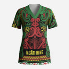 Aotearoa Iwi Ngati Hine Scrub Top Maori Wharenui House Tribal Pattern