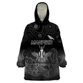 collingwood-football-wearable-blanket-hoodie-magpies-the-starry-night-indigenous