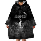 collingwood-football-wearable-blanket-hoodie-magpies-the-starry-night-indigenous