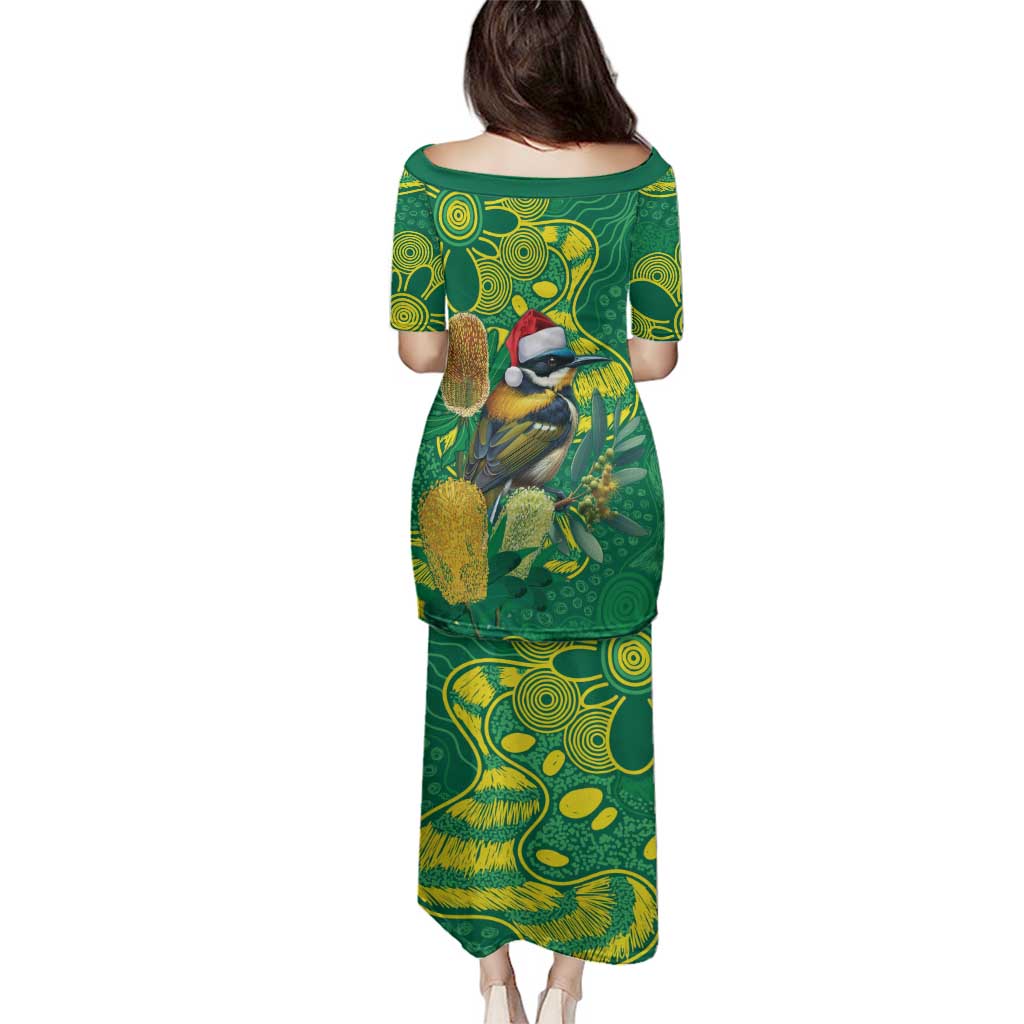Aussie Honeyeaters Banksia Christmas Family Matching Puletasi and Hawaiian Shirt Aboriginal Dots Painting Green Motif - Aussie Hoodie