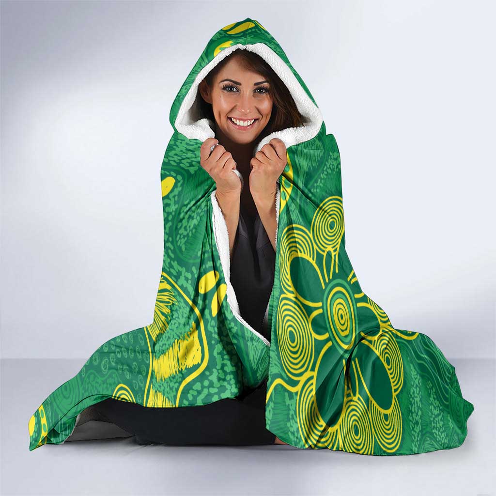 Aussie Honeyeaters Banksia Christmas Hooded Blanket Aboriginal Dots Painting Green Motif - Aussie Hoodie