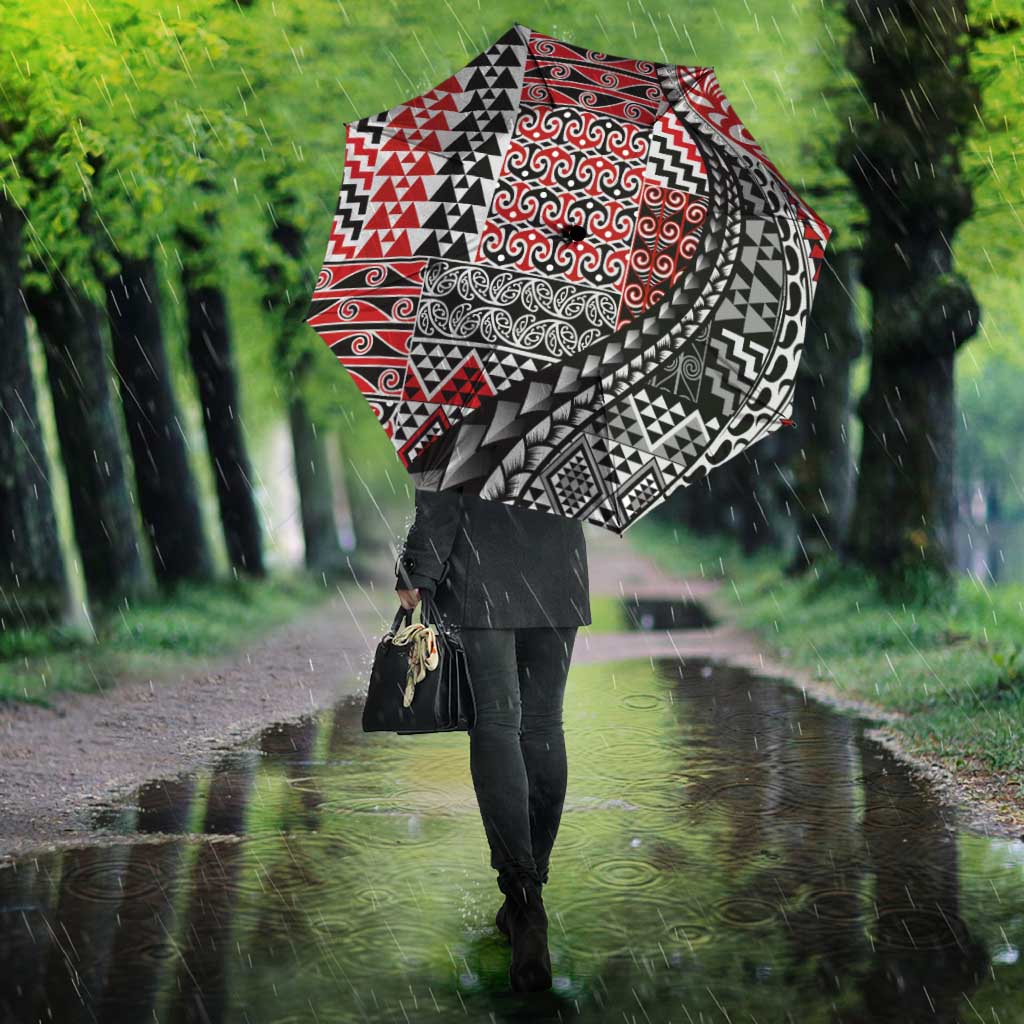 Aotearoa Maori Tribal Tattoo Umbrella Kowhaiwhai Taniko Patchwork Motifs - Aussie Hoodie