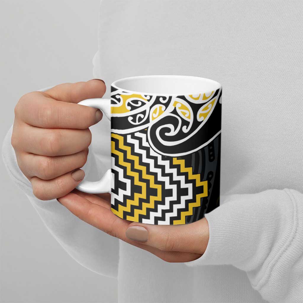 Gold Aotearoa Tukutuku Manawa Tapu Ceramic Mug Ta Moko Toi Maori - Aussie Hoodie