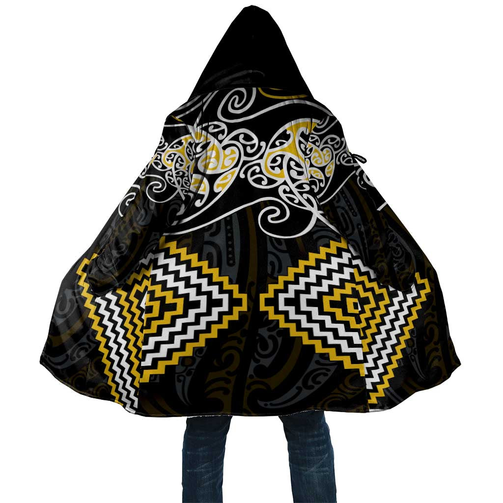 Gold Aotearoa Tukutuku Manawa Tapu Cloak Ta Moko Toi Maori - Aussie Hoodie