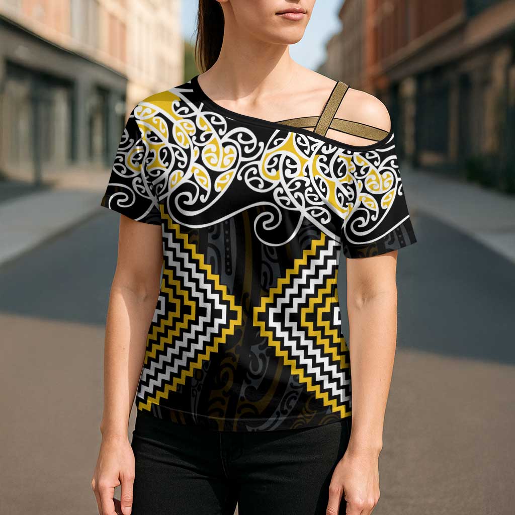 Gold Aotearoa Tukutuku Manawa Tapu Cross Shoulder Shirt Ta Moko Toi Maori - Aussie Hoodie