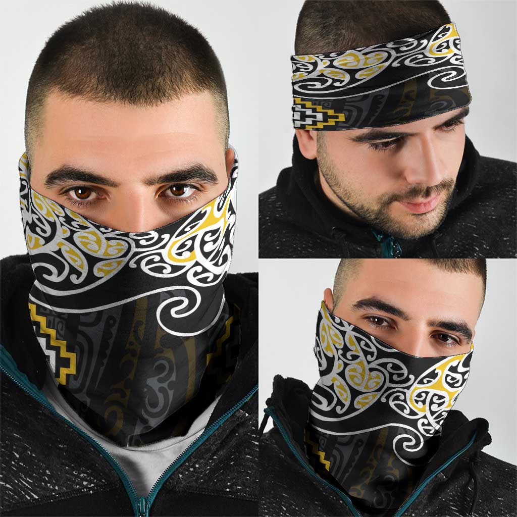 Gold Aotearoa Tukutuku Manawa Tapu Neck Gaiter Ta Moko Toi Maori - Aussie Hoodie