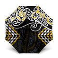 Gold Aotearoa Tukutuku Manawa Tapu Umbrella Ta Moko Toi Maori - Aussie Hoodie