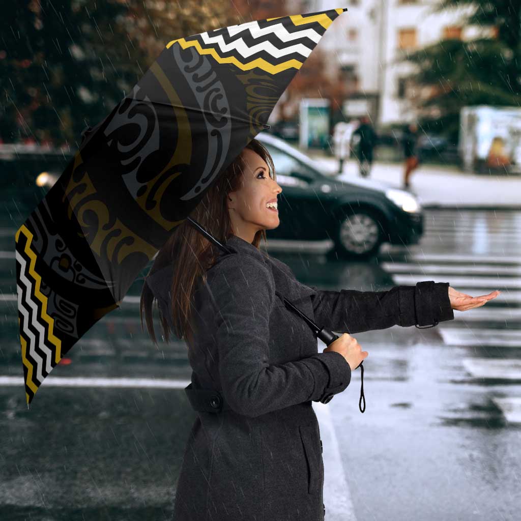Gold Aotearoa Tukutuku Manawa Tapu Umbrella Ta Moko Toi Maori - Aussie Hoodie