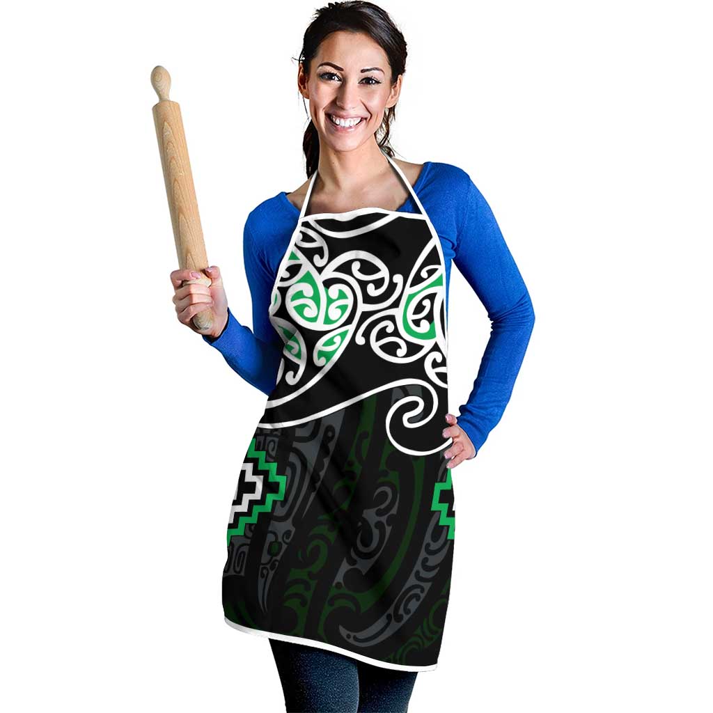 Green Aotearoa Tukutuku Manawa Tapu Apron Ta Moko Toi Maori - Aussie Hoodie