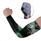 Green Aotearoa Tukutuku Manawa Tapu Arm Sleeves Ta Moko Toi Maori - Aussie Hoodie