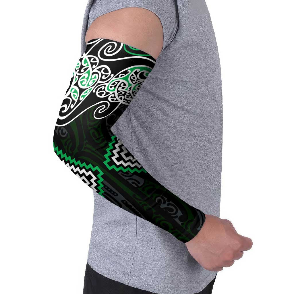 Green Aotearoa Tukutuku Manawa Tapu Arm Sleeves Ta Moko Toi Maori - Aussie Hoodie