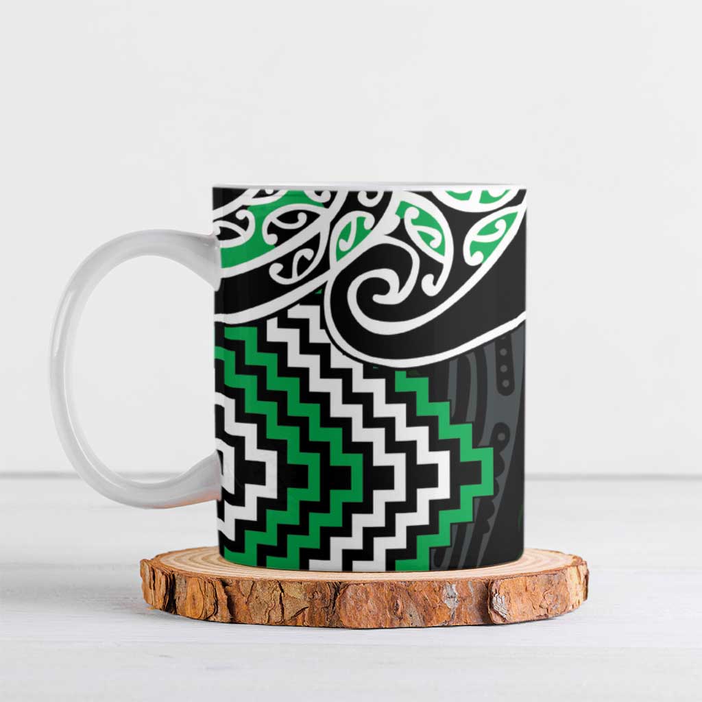 Green Aotearoa Tukutuku Manawa Tapu Ceramic Mug Ta Moko Toi Maori - Aussie Hoodie