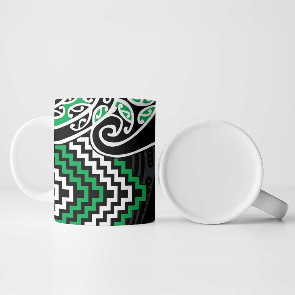 Green Aotearoa Tukutuku Manawa Tapu Ceramic Mug Ta Moko Toi Maori - Aussie Hoodie
