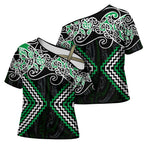 Green Aotearoa Tukutuku Manawa Tapu Cross Shoulder Shirt Ta Moko Toi Maori - Aussie Hoodie
