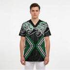 Green Aotearoa Tukutuku Manawa Tapu Scrub Top Ta Moko Toi Maori - Aussie Hoodie