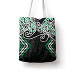 Green Aotearoa Tukutuku Manawa Tapu Tote Bag Ta Moko Toi Maori - Aussie Hoodie