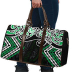 Green Aotearoa Tukutuku Manawa Tapu Travel Bag Ta Moko Toi Maori - Aussie Hoodie