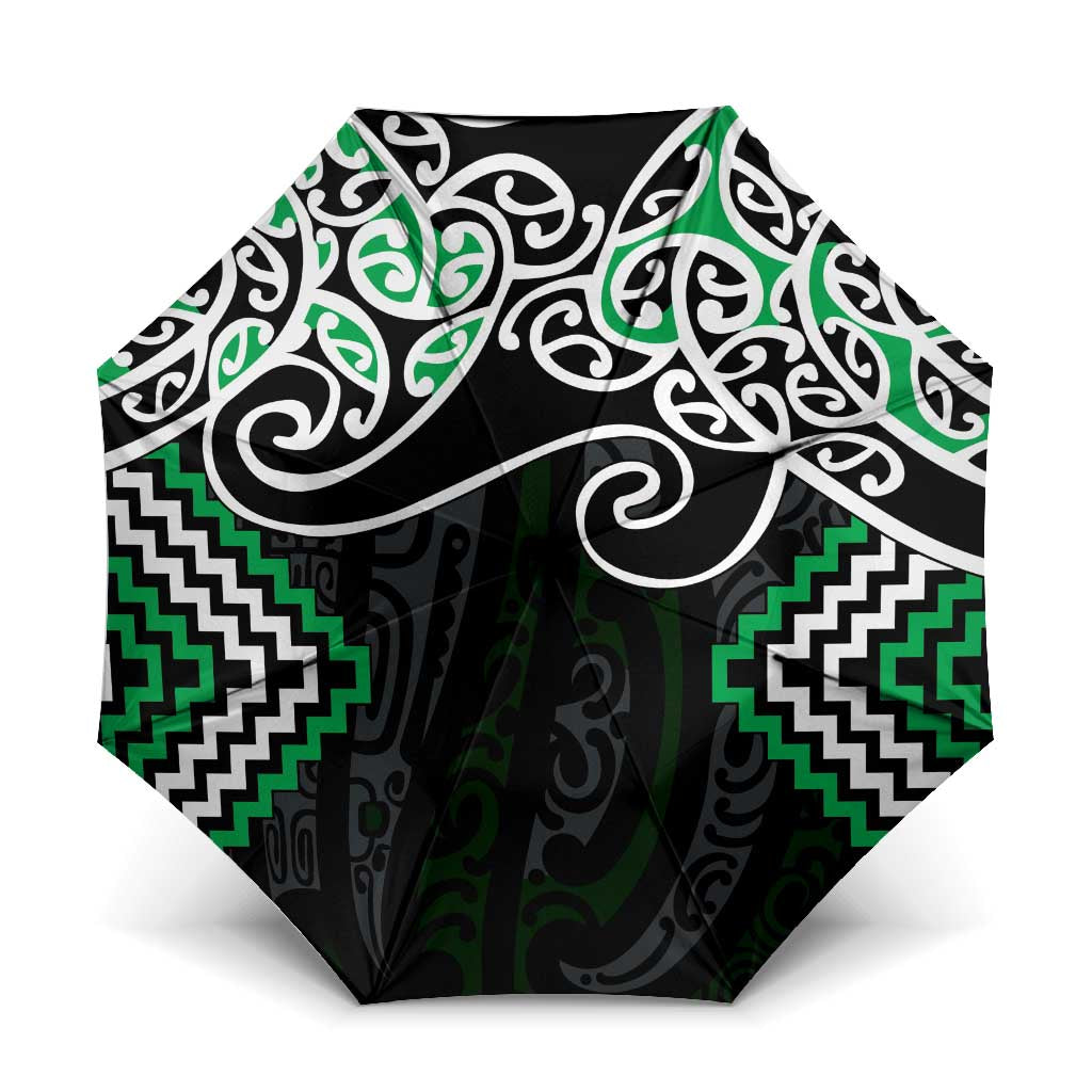 Green Aotearoa Tukutuku Manawa Tapu Umbrella Ta Moko Toi Maori - Aussie Hoodie