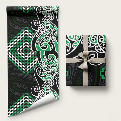 Green Aotearoa Tukutuku Manawa Tapu Wrapping Paper Ta Moko Toi Maori - Aussie Hoodie