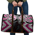 Pink Aotearoa Tukutuku Manawa Tapu Travel Bag Ta Moko Toi Maori - Aussie Hoodie