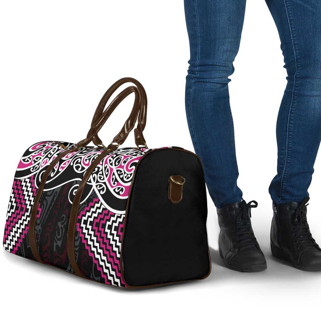 Pink Aotearoa Tukutuku Manawa Tapu Travel Bag Ta Moko Toi Maori - Aussie Hoodie
