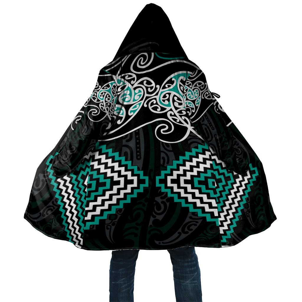 Turquoise Aotearoa Tukutuku Manawa Tapu Cloak Ta Moko Toi Maori - Aussie Hoodie