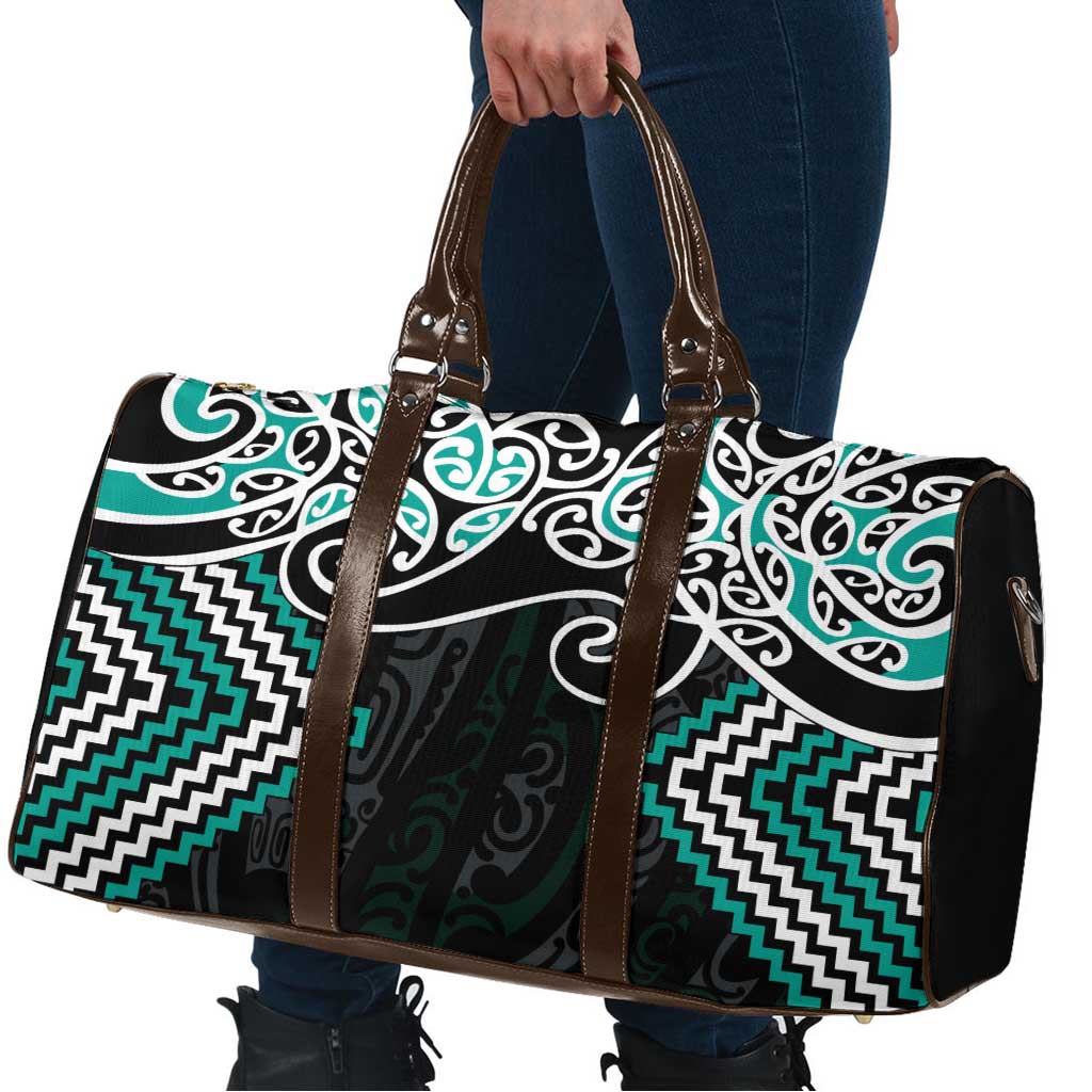Turquoise Aotearoa Tukutuku Manawa Tapu Travel Bag Ta Moko Toi Maori - Aussie Hoodie