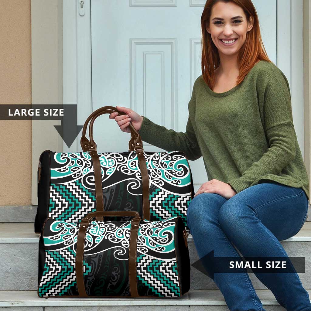 Turquoise Aotearoa Tukutuku Manawa Tapu Travel Bag Ta Moko Toi Maori - Aussie Hoodie