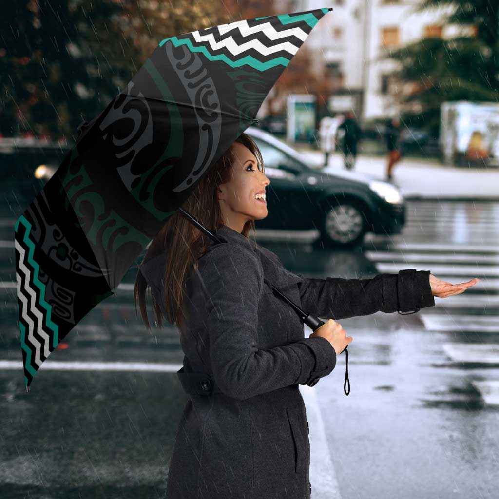 Turquoise Aotearoa Tukutuku Manawa Tapu Umbrella Ta Moko Toi Maori - Aussie Hoodie