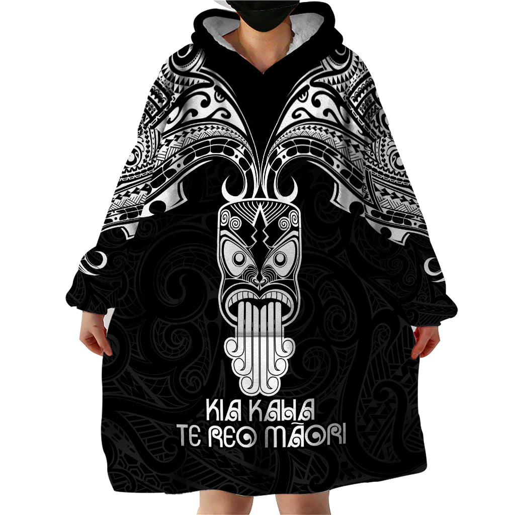New Zealand Te Reo Maori Wearable Blanket Hoodie Kia Kaha Maori Language Week Black Style LT9