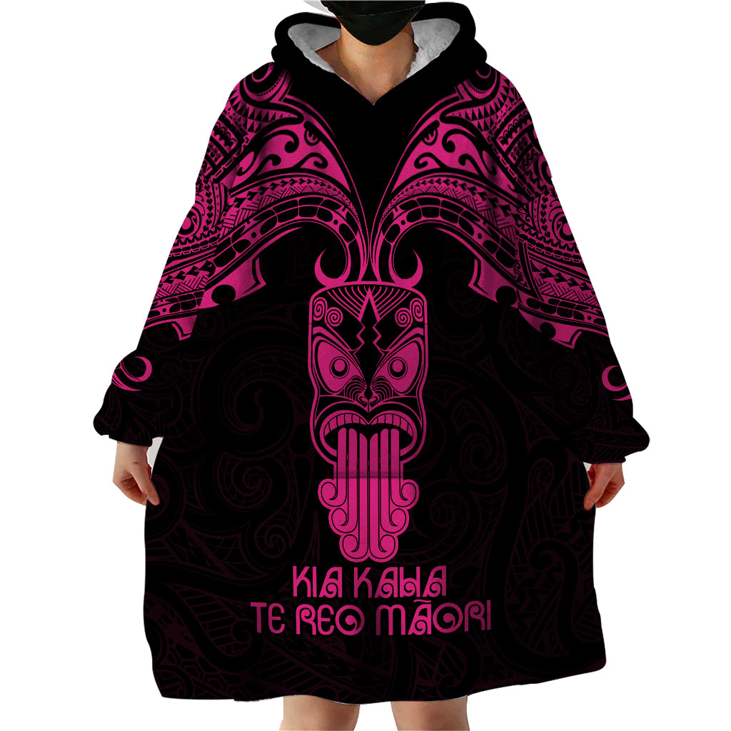 Personalised New Zealand Te Reo Maori Wearable Blanket Hoodie Kia Kaha Maori Language Week Pink Style LT9