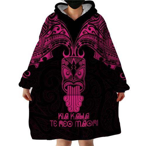 Personalised New Zealand Te Reo Maori Wearable Blanket Hoodie Kia Kaha Maori Language Week Pink Style LT9