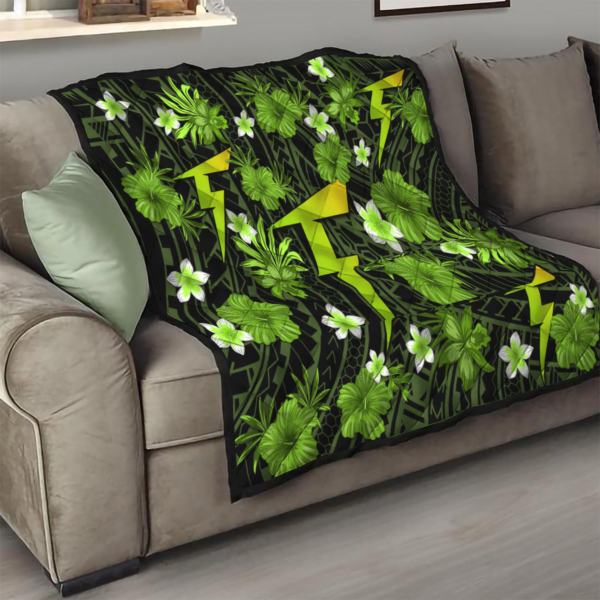 australian-thunder-cricket-quilt-baeuty-pacific-hibiscus-and-polynesian-pattern