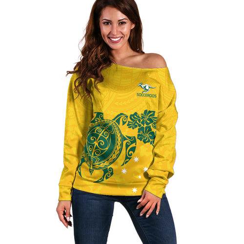 custom-australia-soccer-off-shoulder-sweater-socceroos-hibiscus-and-turtle-with-polynesian-pattern