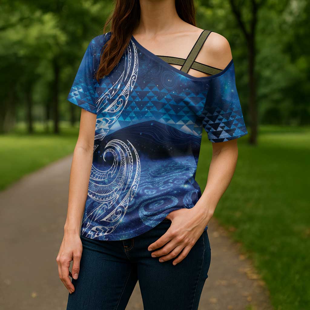 New Zealand Matariki Cross Shoulder Shirt Taniko Aramoana With Koru Galaxy Sky Night - Aussie Hoodie