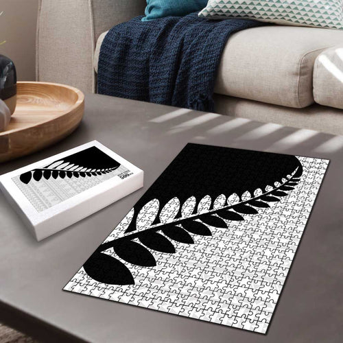 New Zealand Silver Fern Niho Taniwha Puzzle - Aussie Hoodie